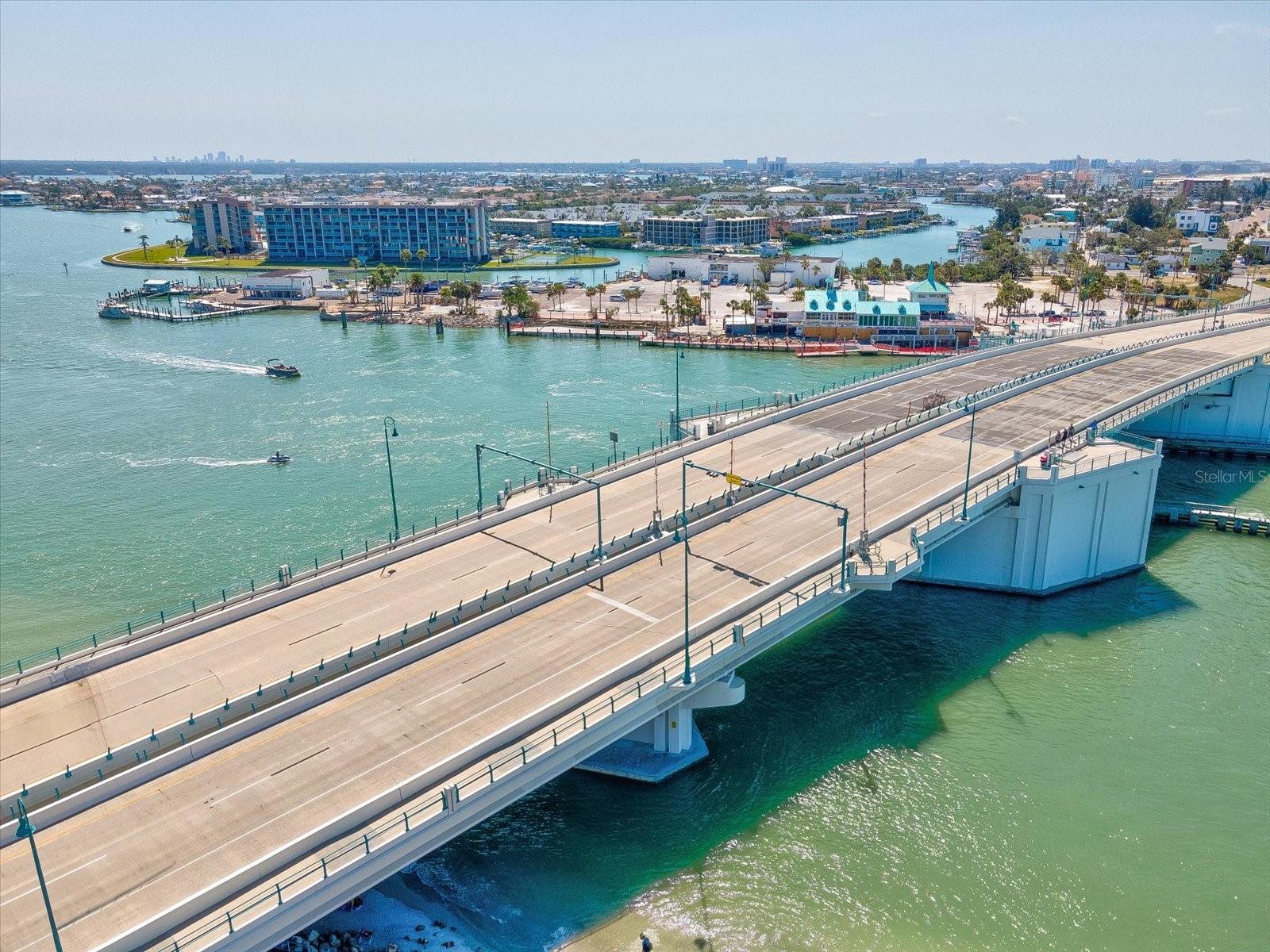 13101 GULF BLVD #1304