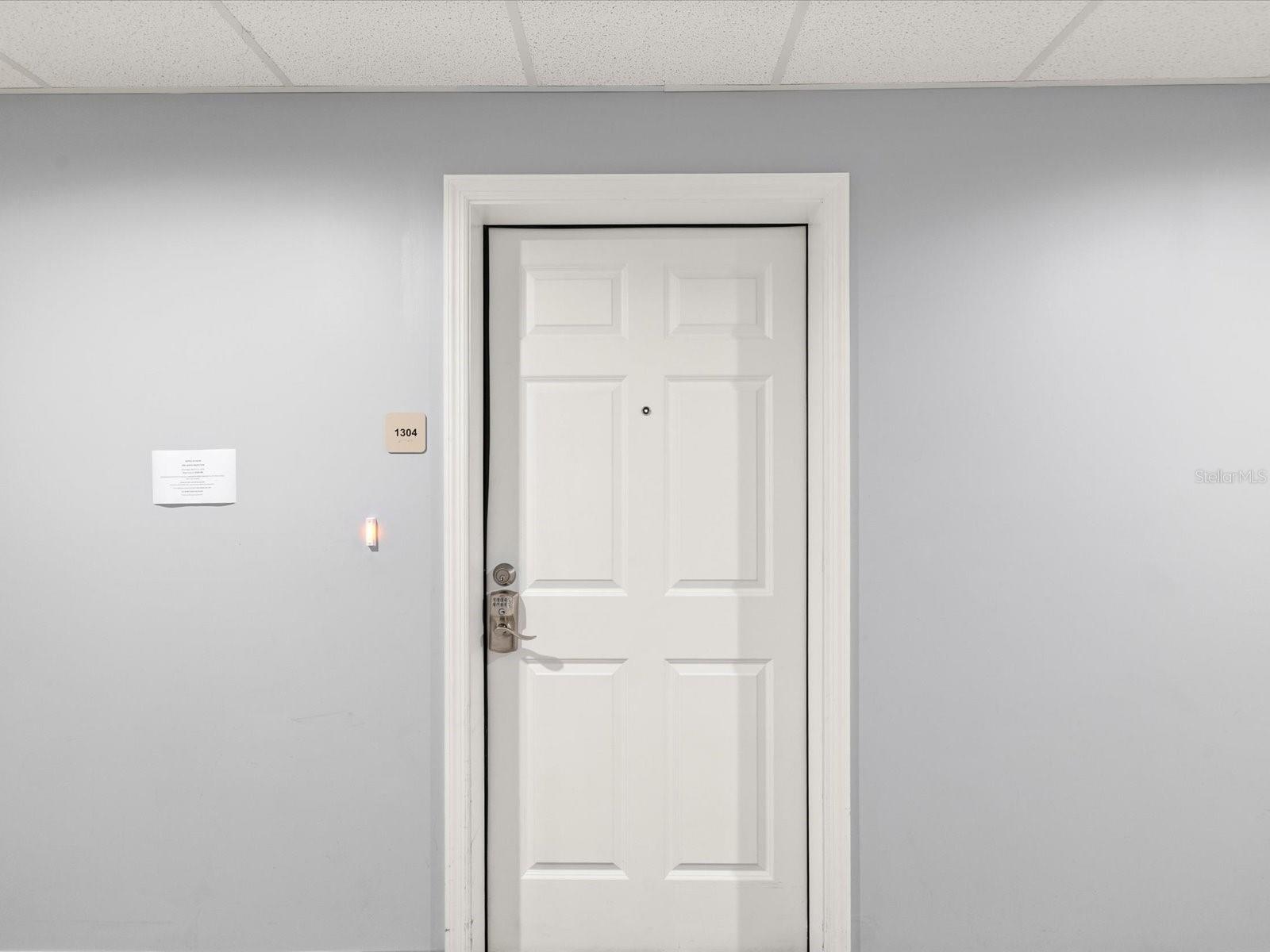 13101 GULF BLVD #1304