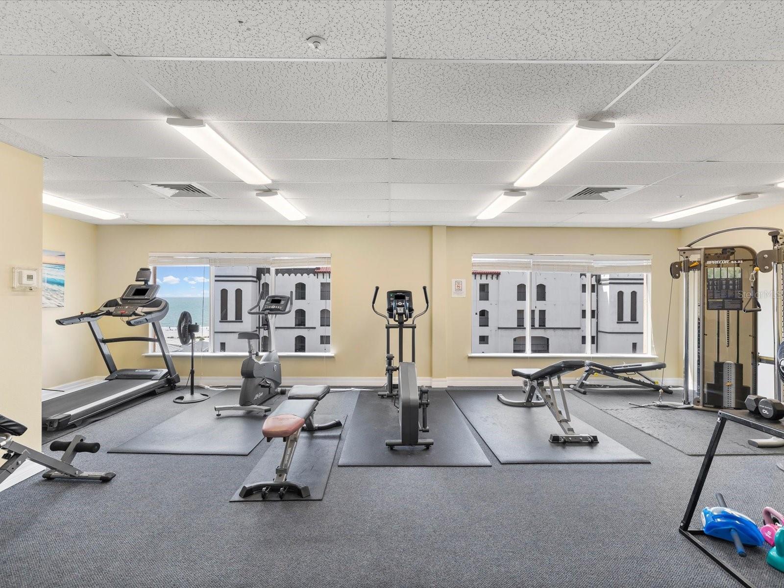 13101 GULF BLVD #1304