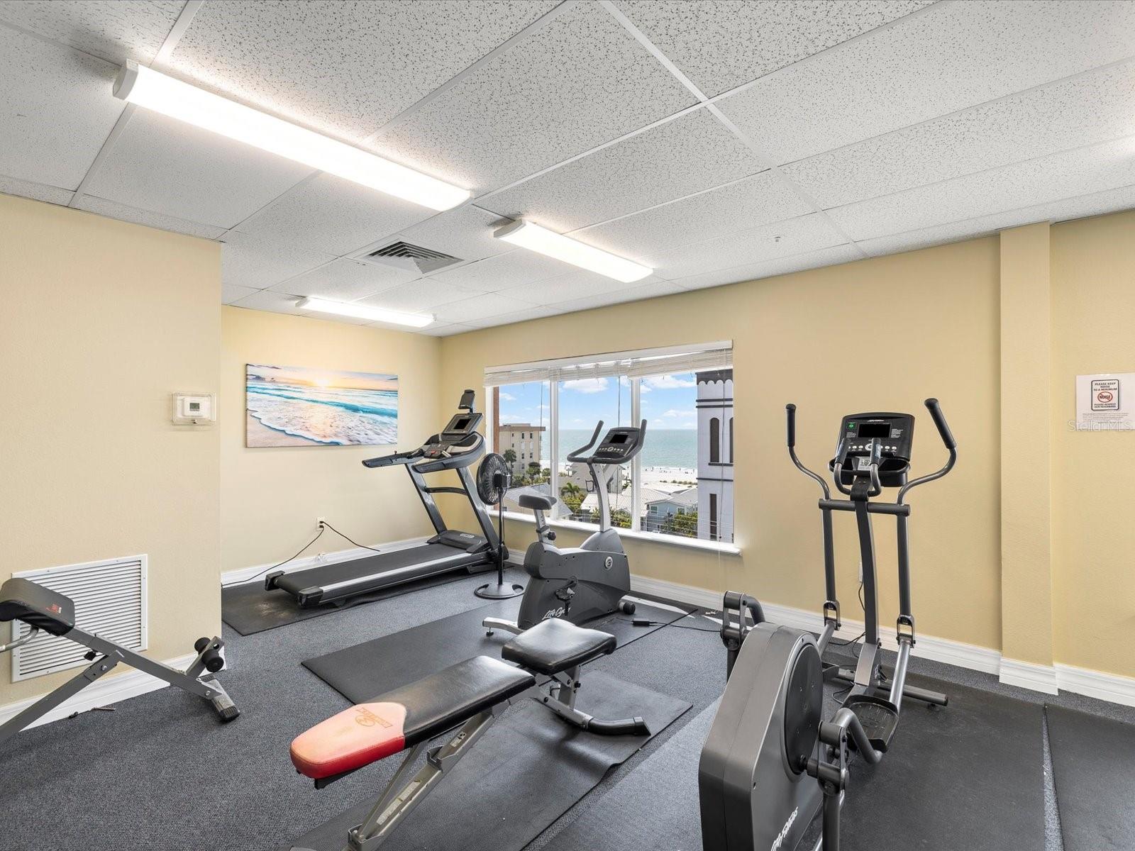 13101 GULF BLVD #1304