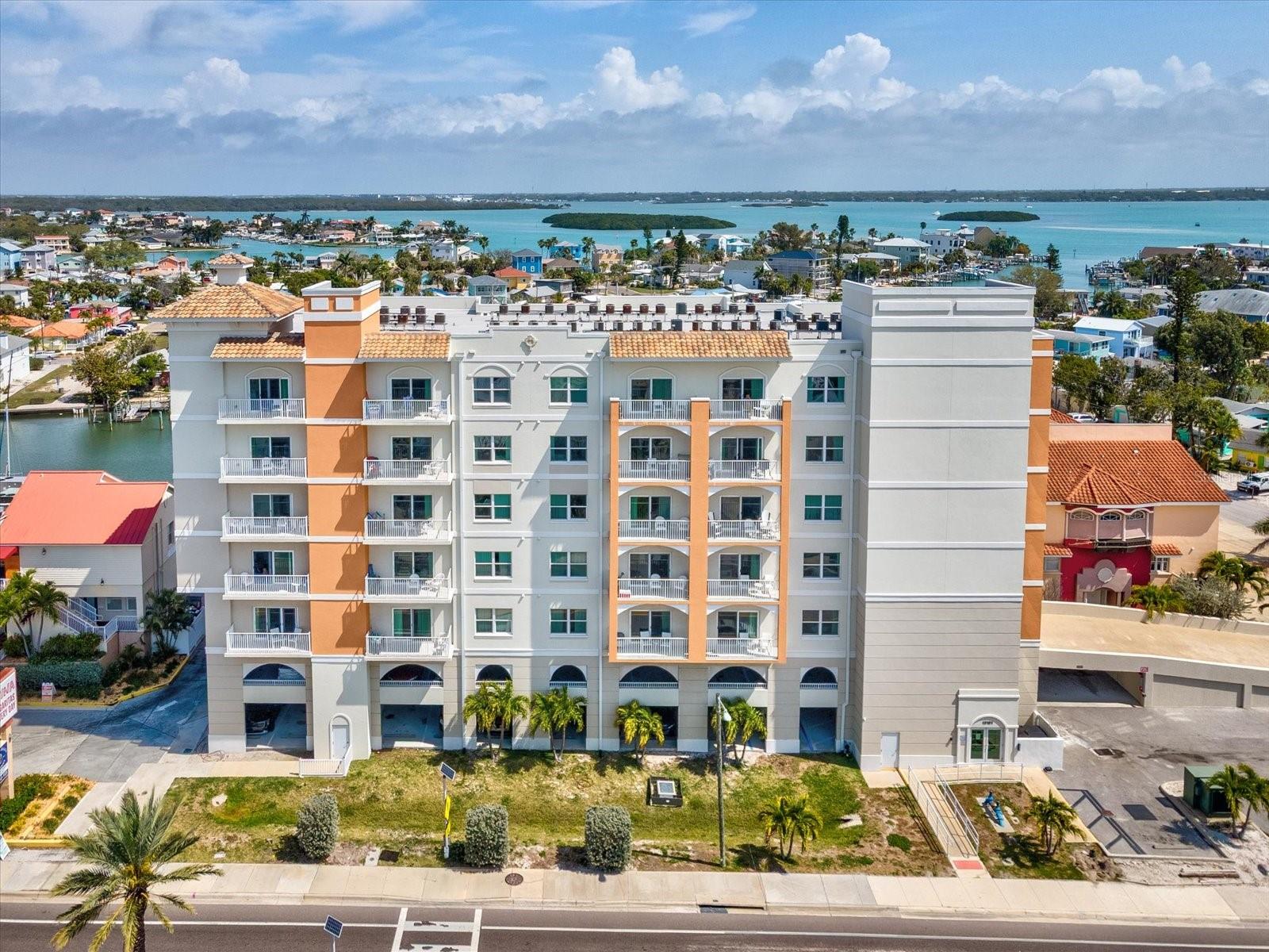 13101 GULF BLVD #1304