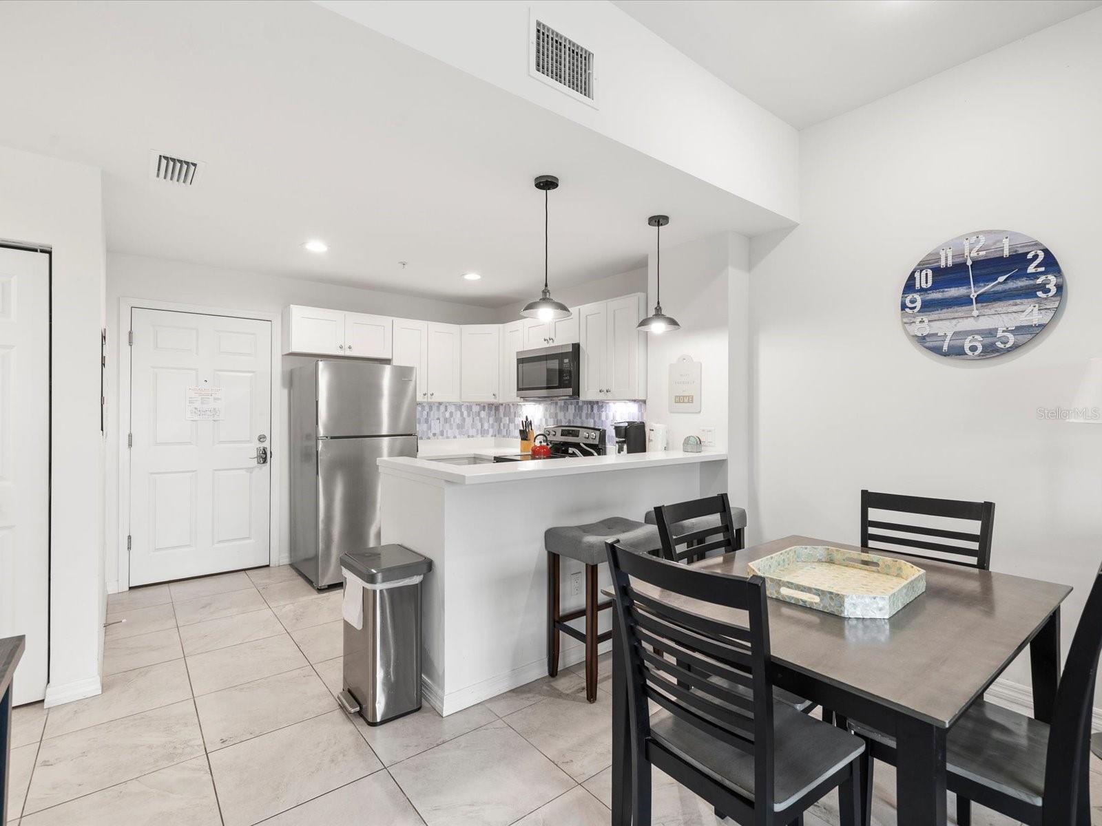 13101 GULF BLVD #1304