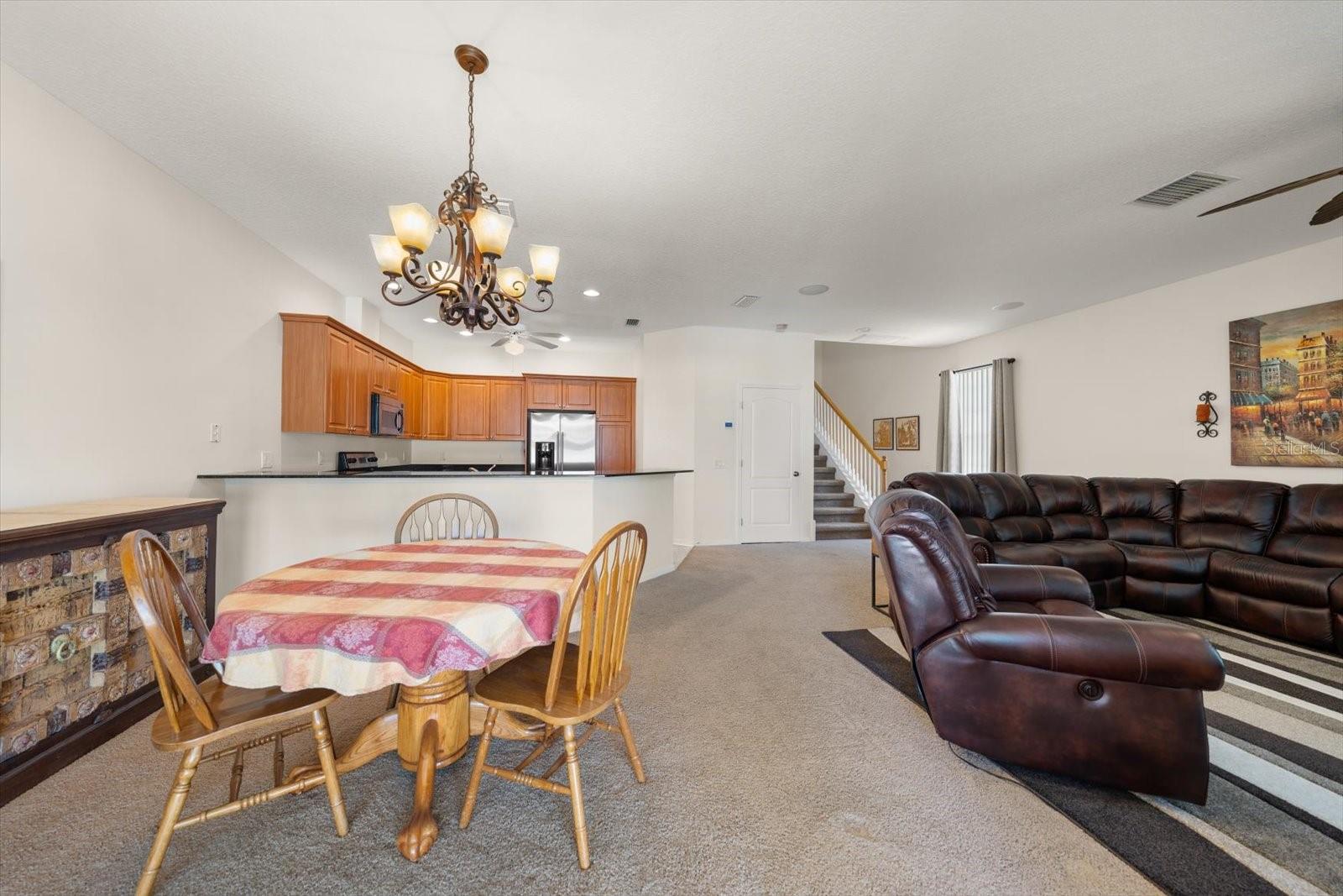 1620 RACHEL CT