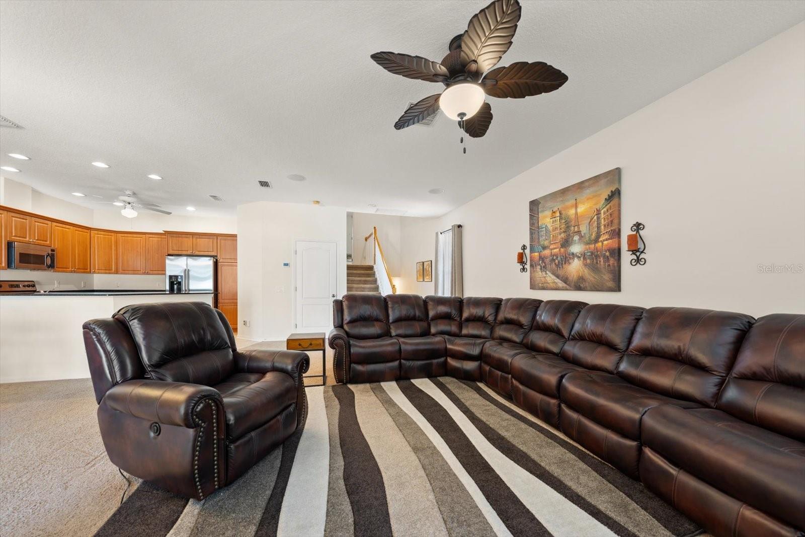 1620 RACHEL CT