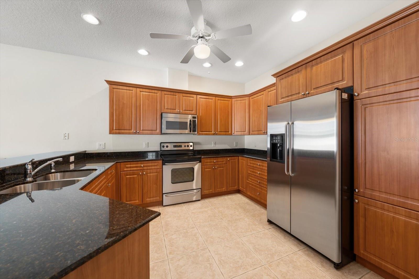 1620 RACHEL CT