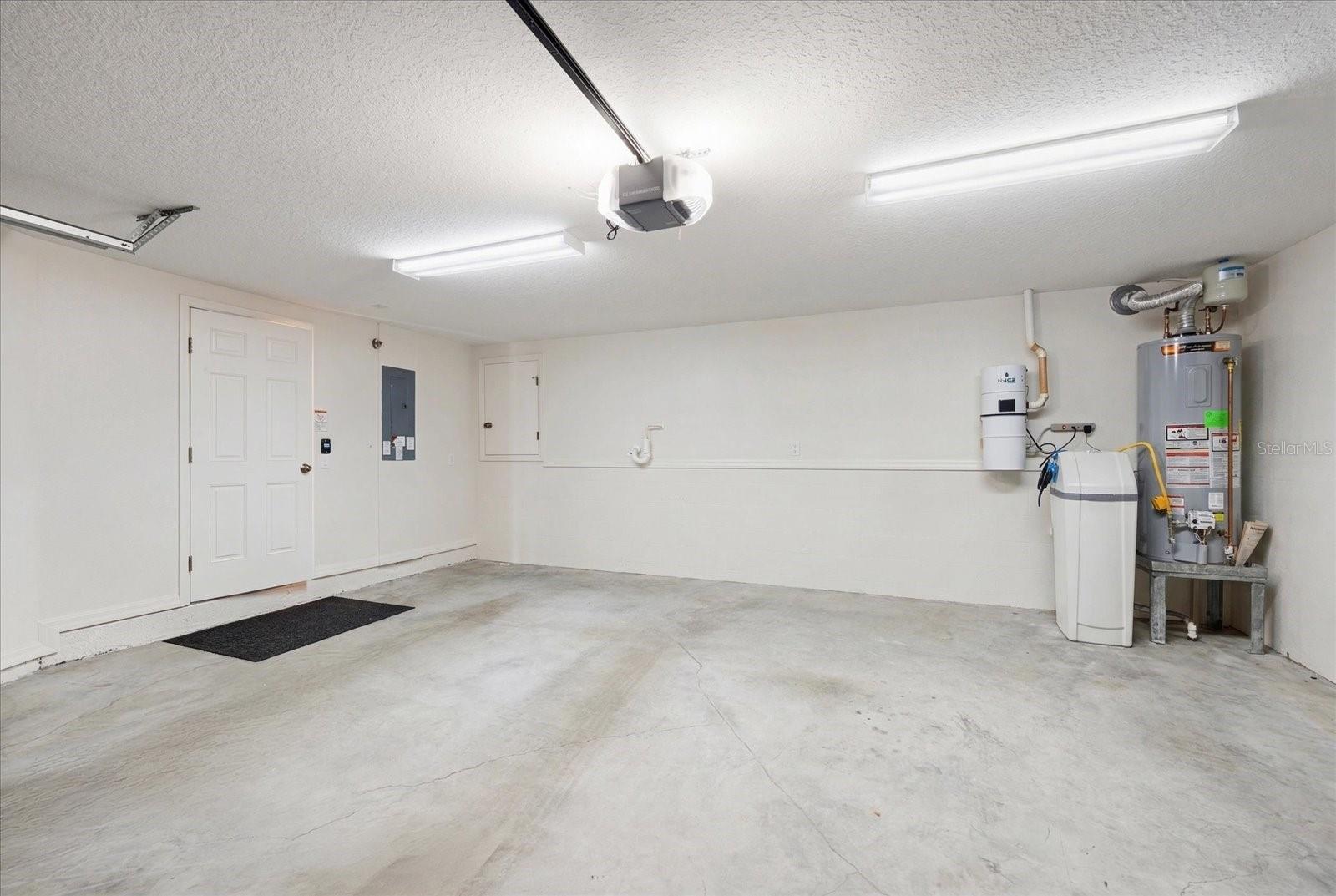1620 RACHEL CT