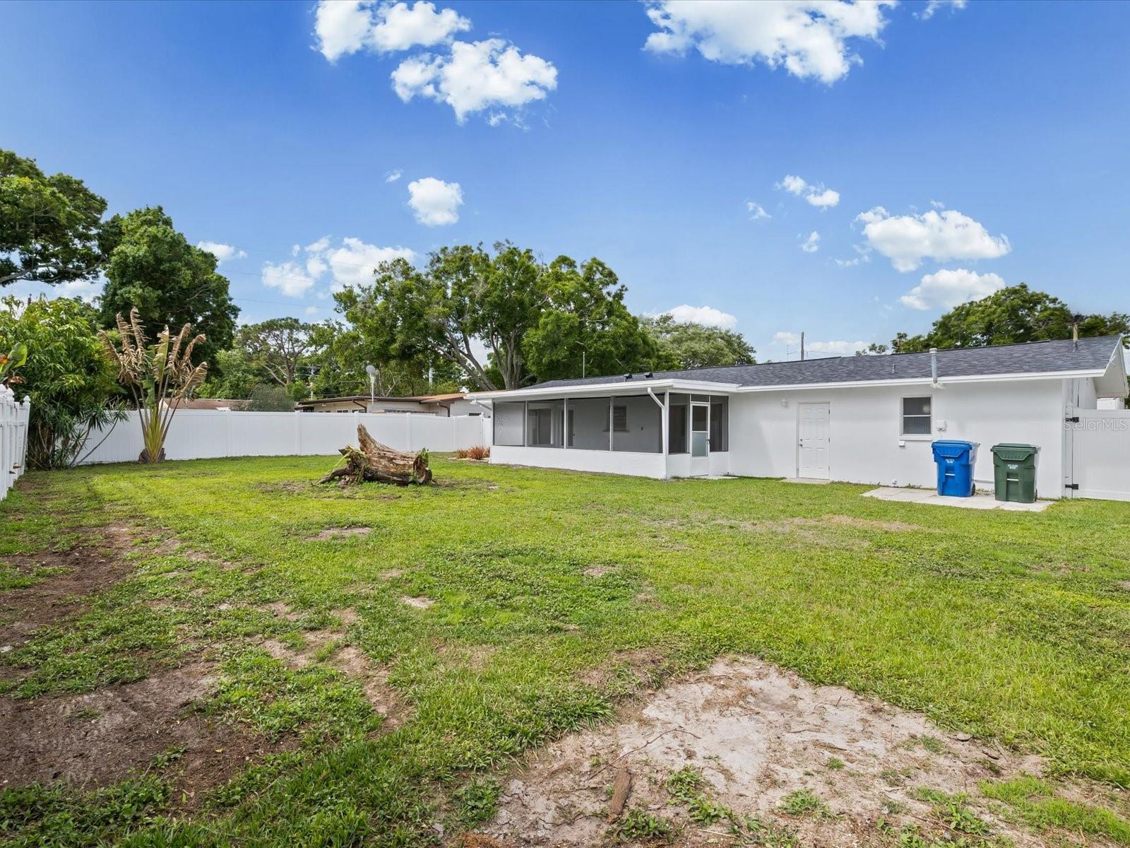 865 IMPERIAL DR