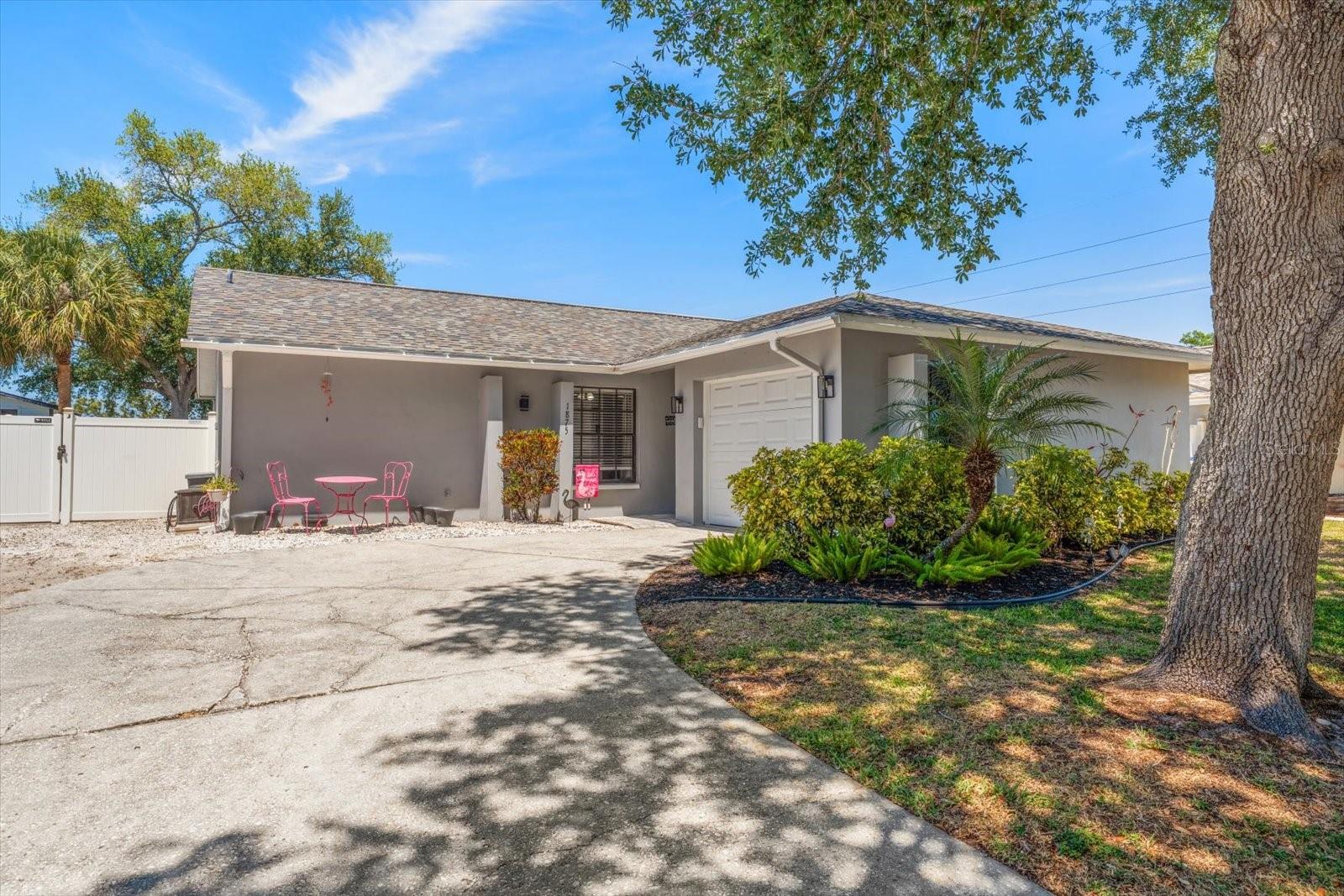 1875 ARBOR DR S