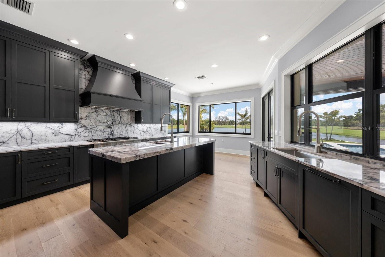 19 HIBISCUS RD
