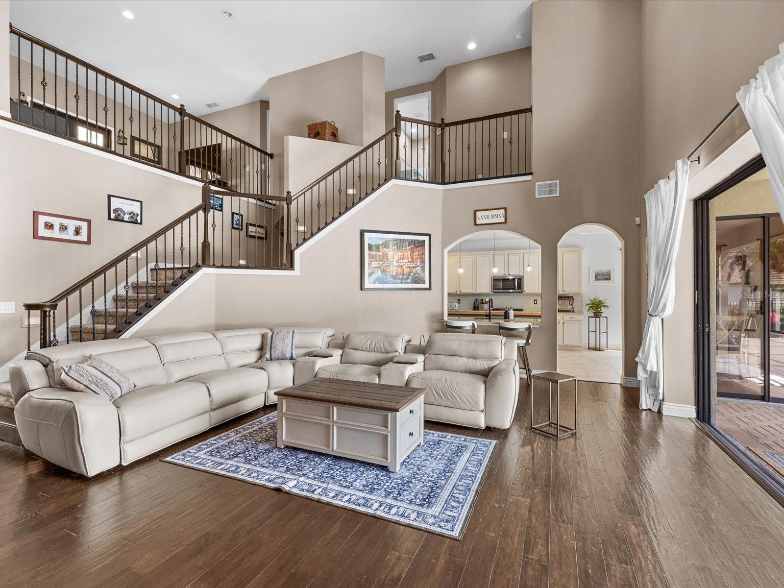3720 MARBURY CT