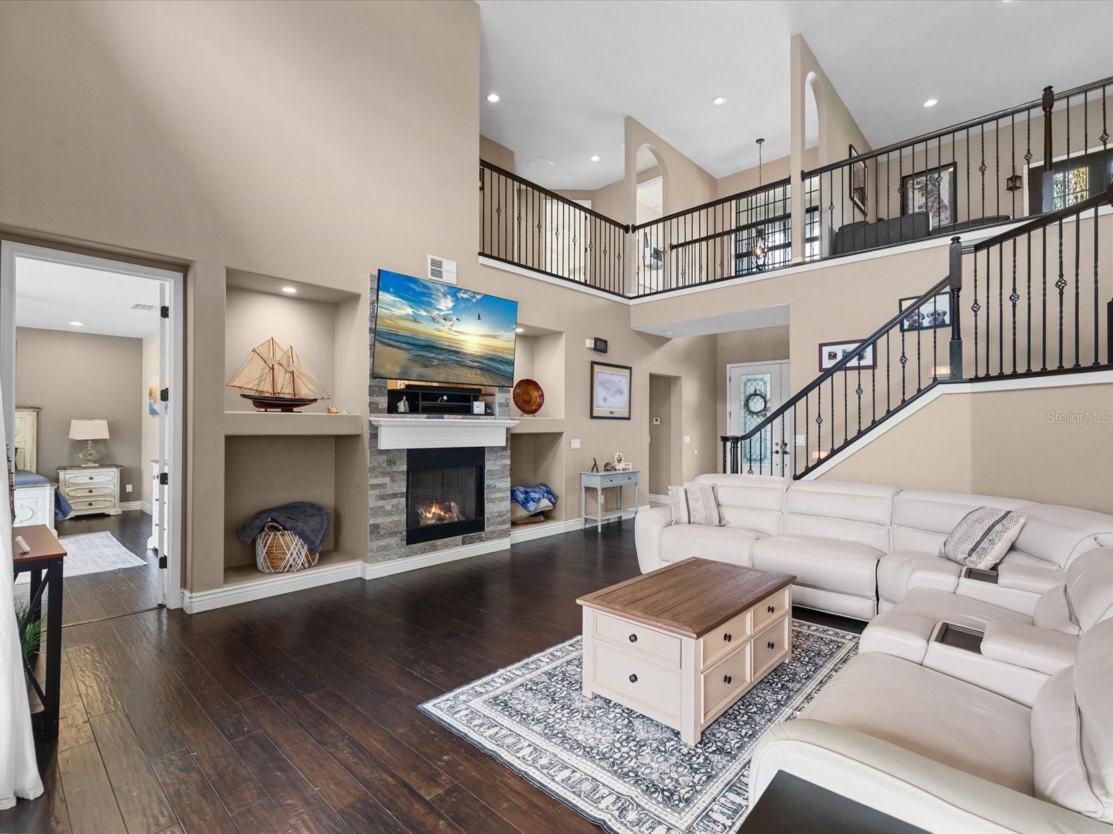 3720 MARBURY CT