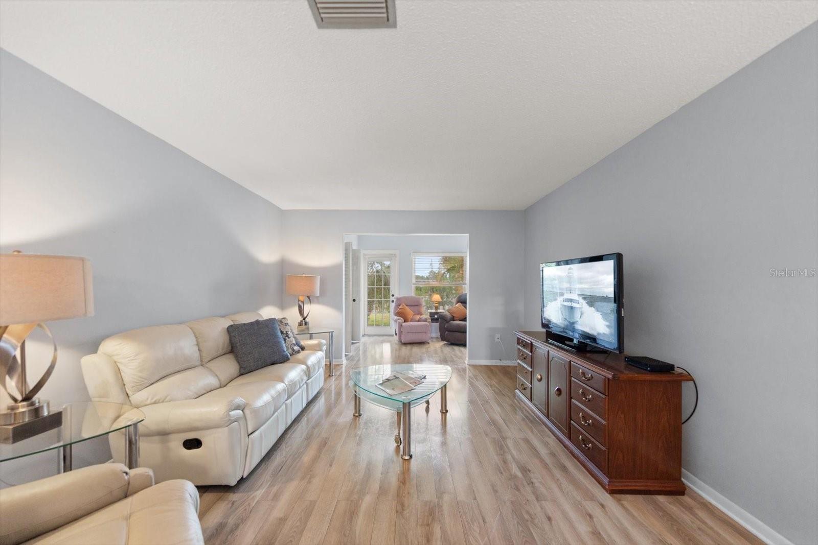 1668 S LAKE AVE #2