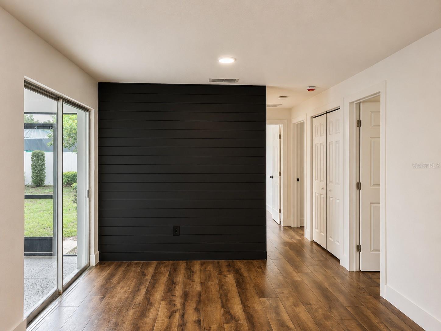 810 ALLAMANDA DR
