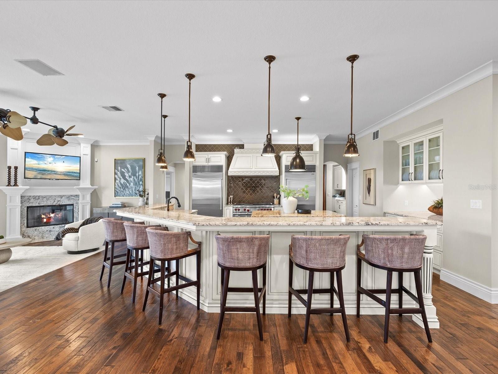 2057 N POINTE ALEXIS DR
