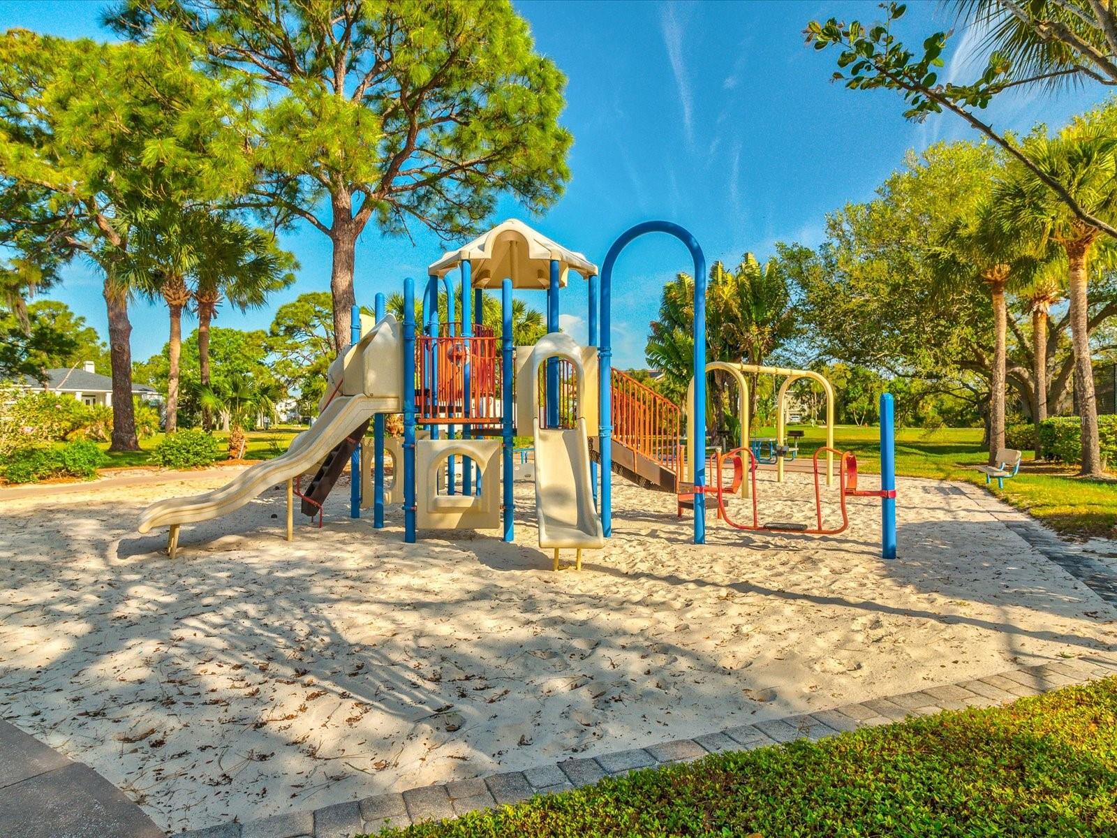 2057 N POINTE ALEXIS DR