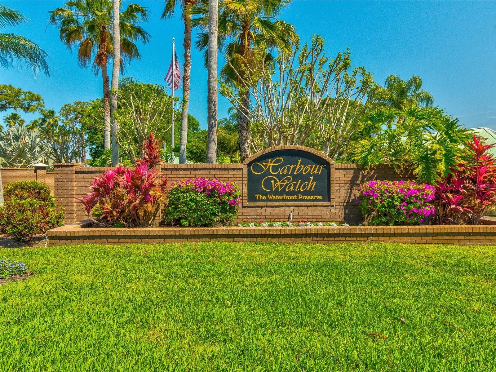 2057 N POINTE ALEXIS DR