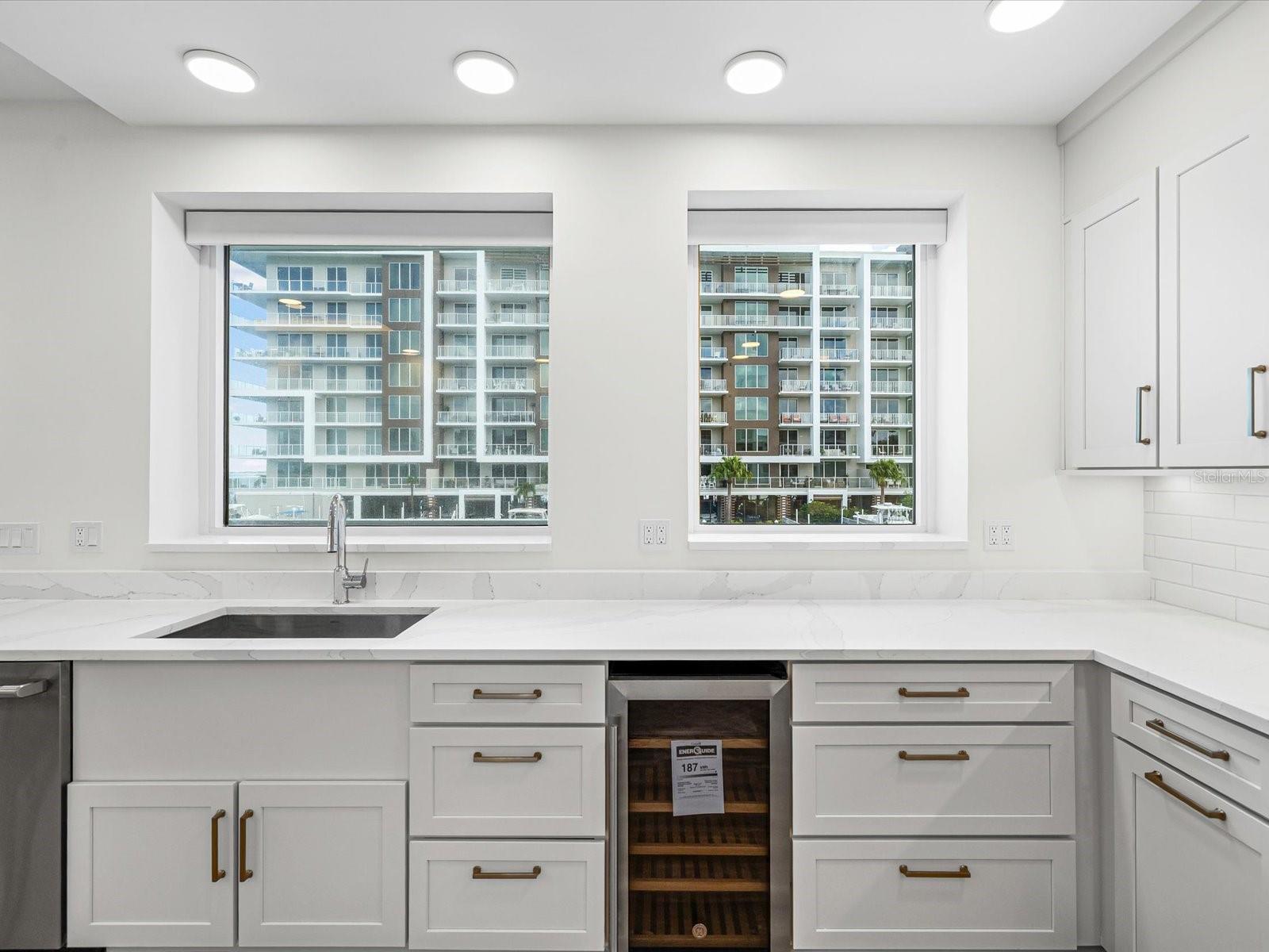 868 N OSCEOLA AVE