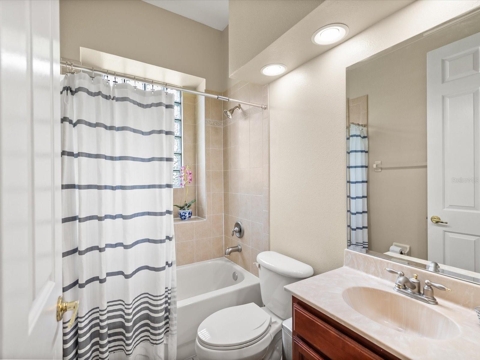 3708 MARBURY CT