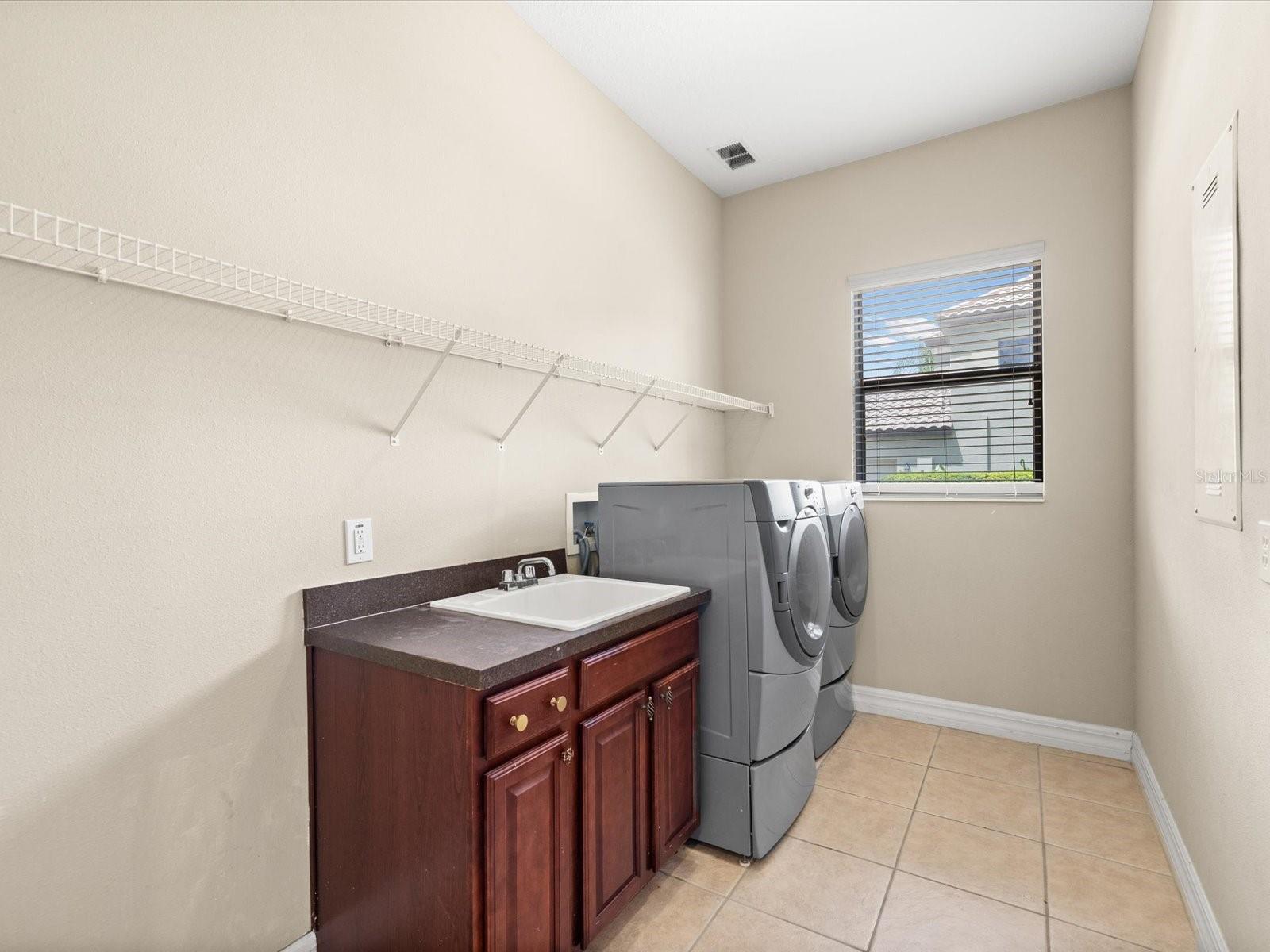 3708 MARBURY CT