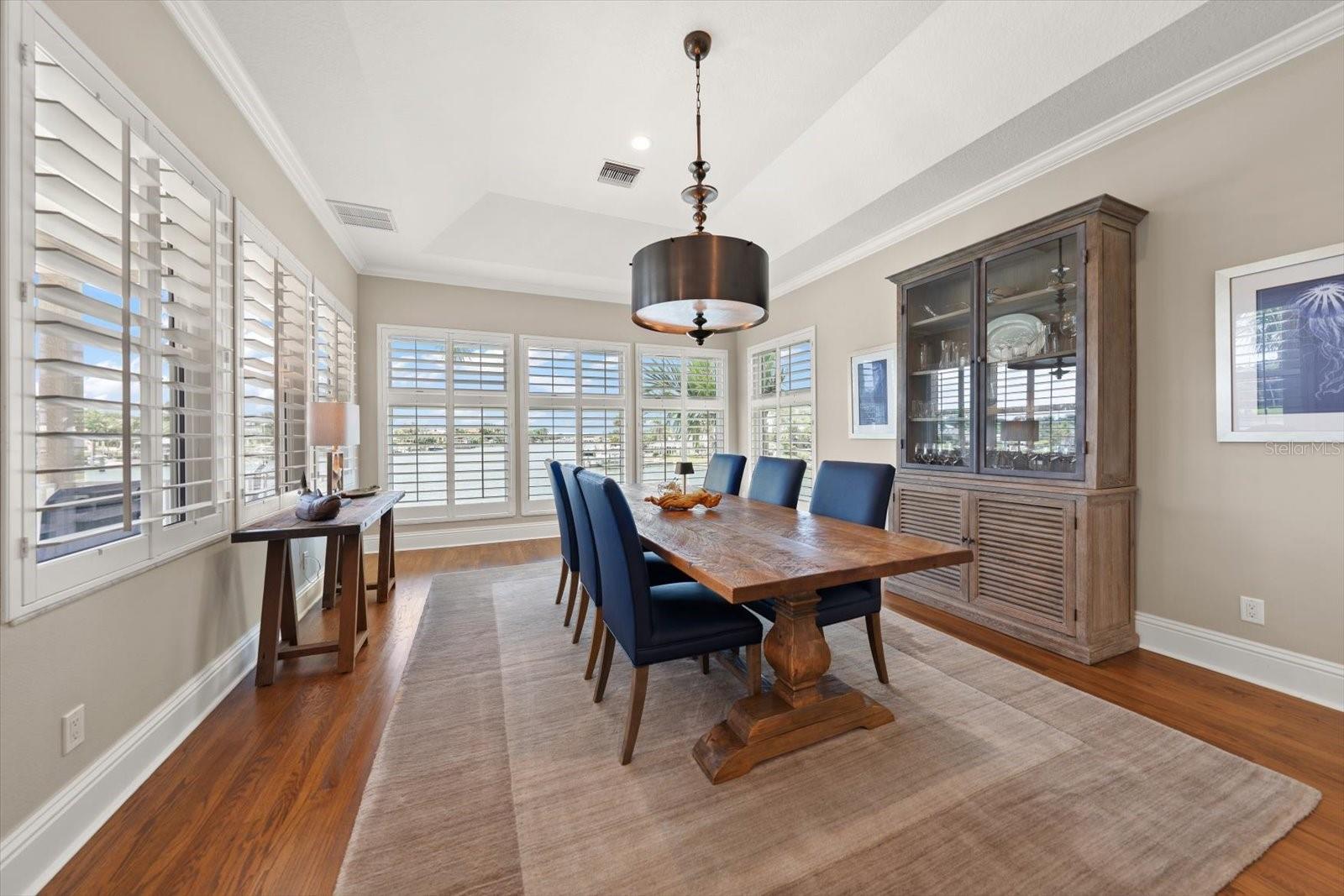 226 POINCIANA LN