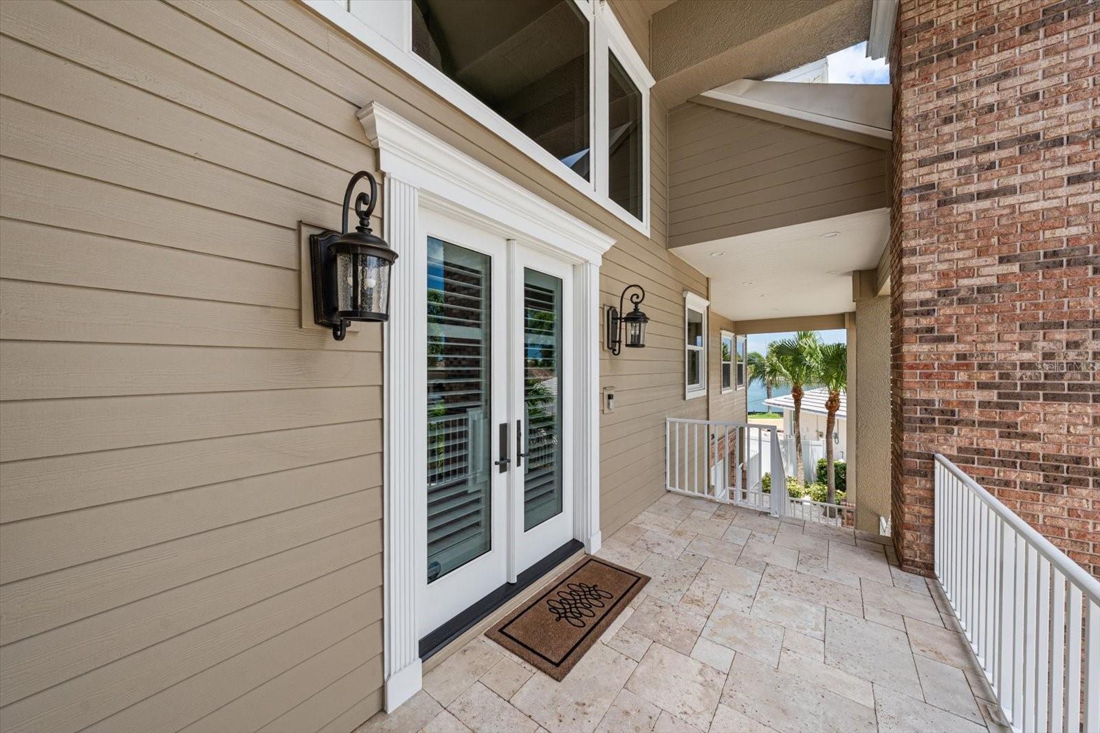 226 POINCIANA LN