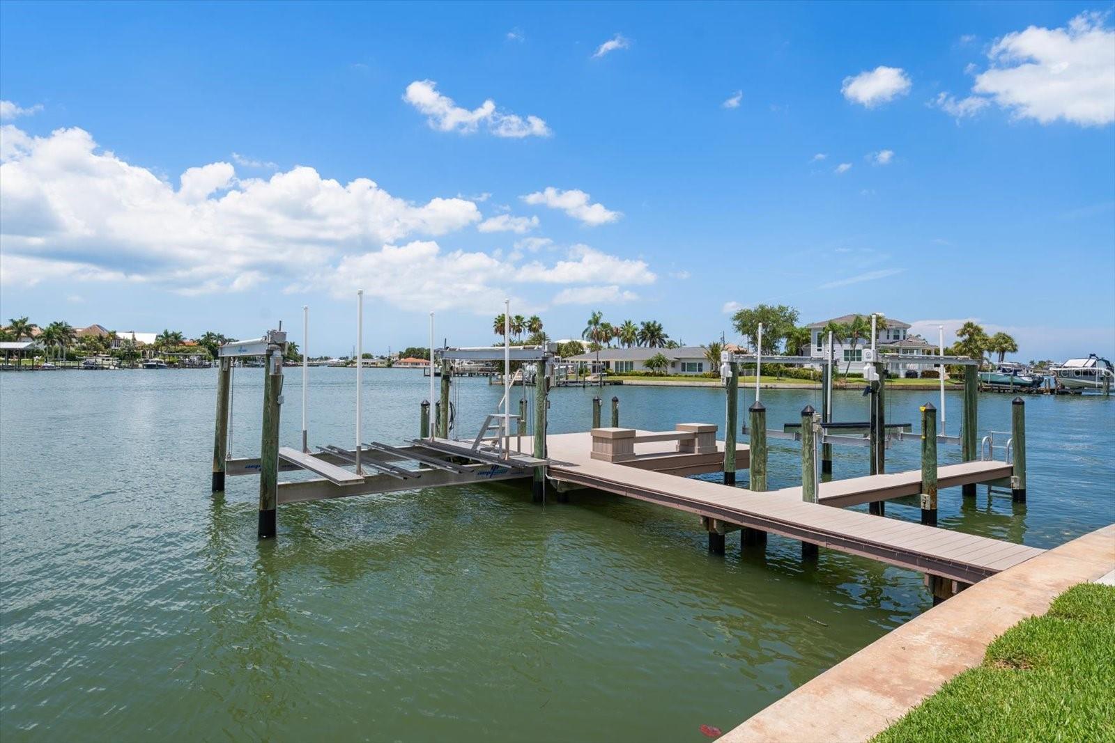 226 POINCIANA LN