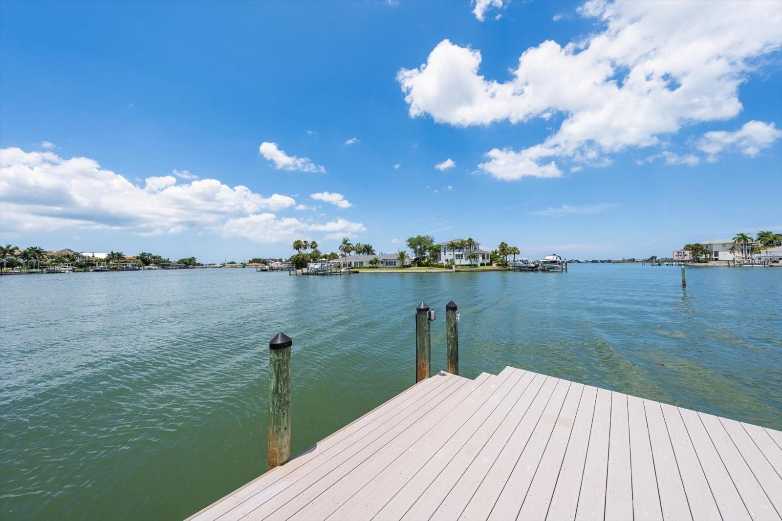 226 POINCIANA LN