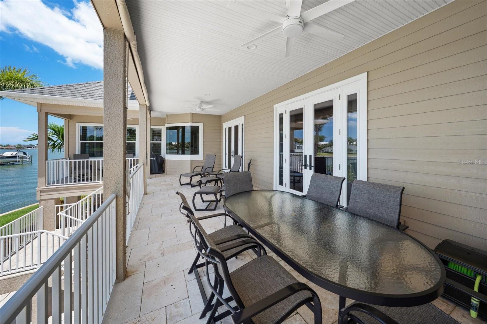 226 POINCIANA LN