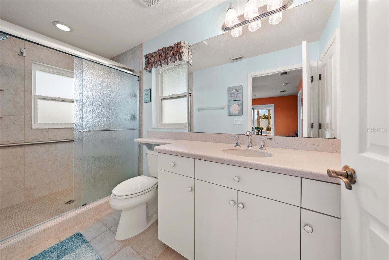 2218 DONATO DR