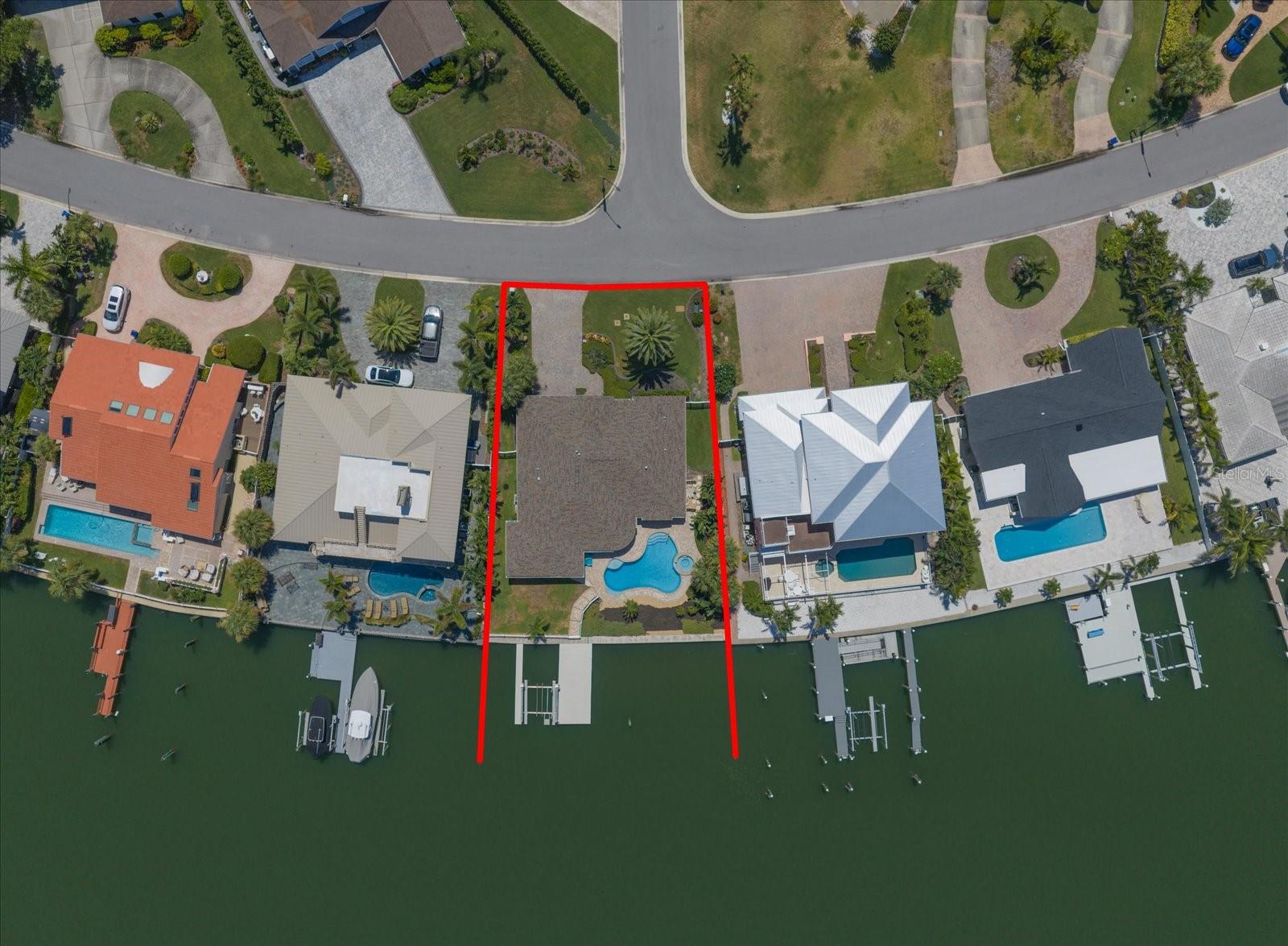 2218 DONATO DR