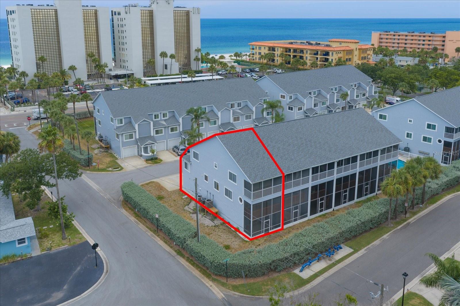 901 HARBOUR HOUSE DR