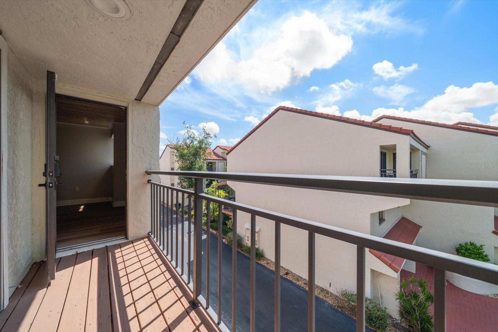 240 WINDWARD PSGE #401