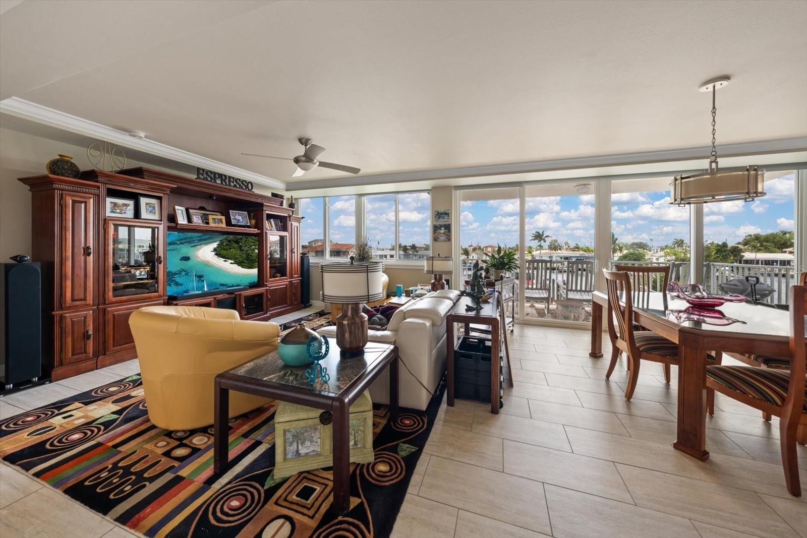 223 ISLAND WAY #2E