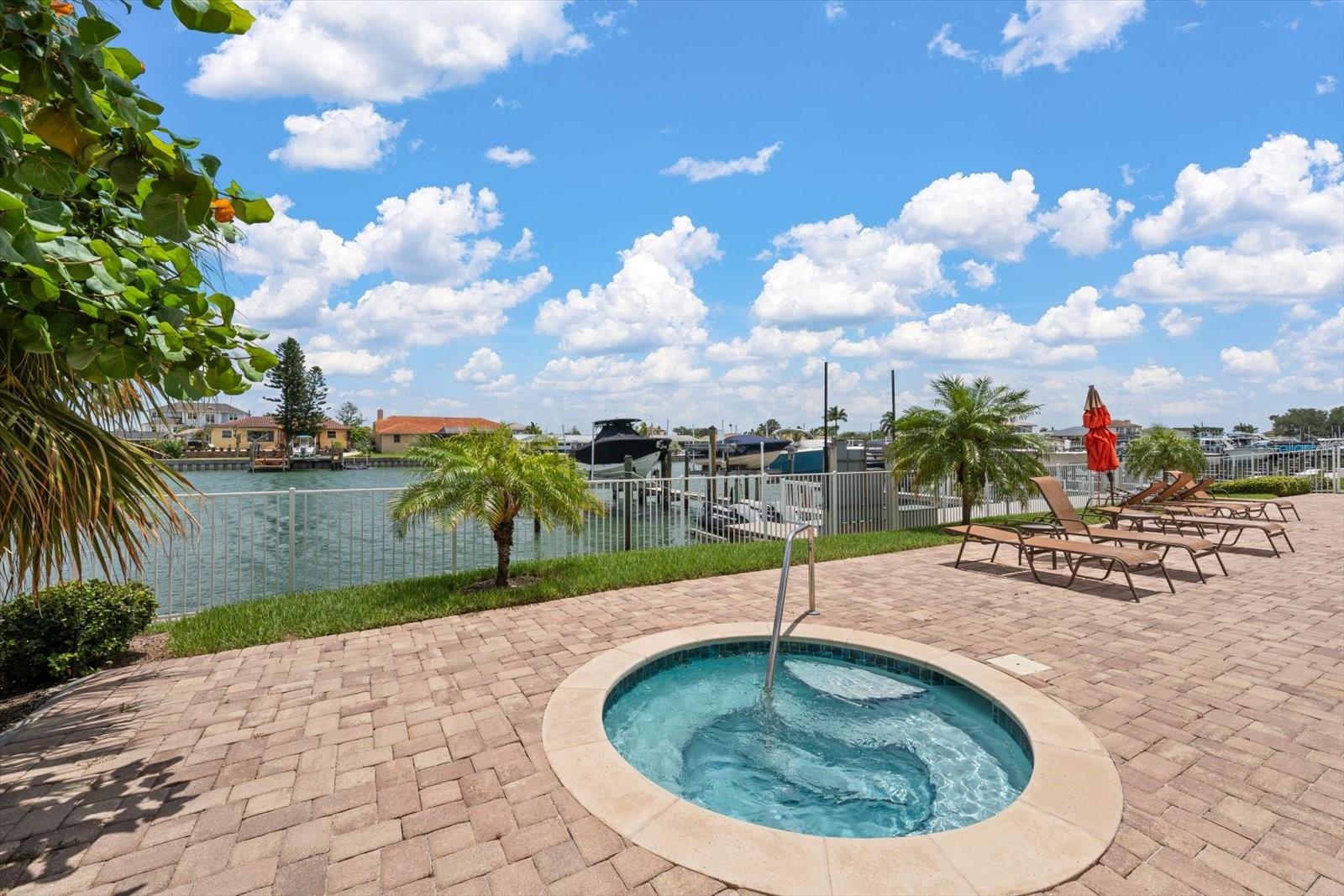 223 ISLAND WAY #2E