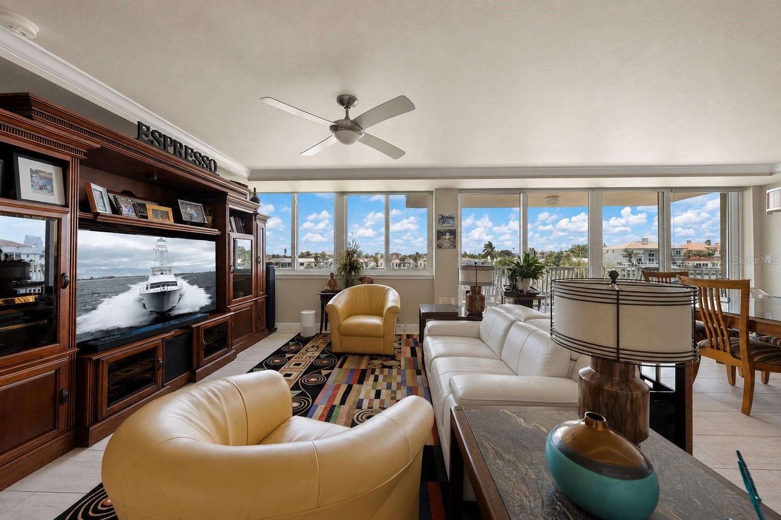223 ISLAND WAY #2E