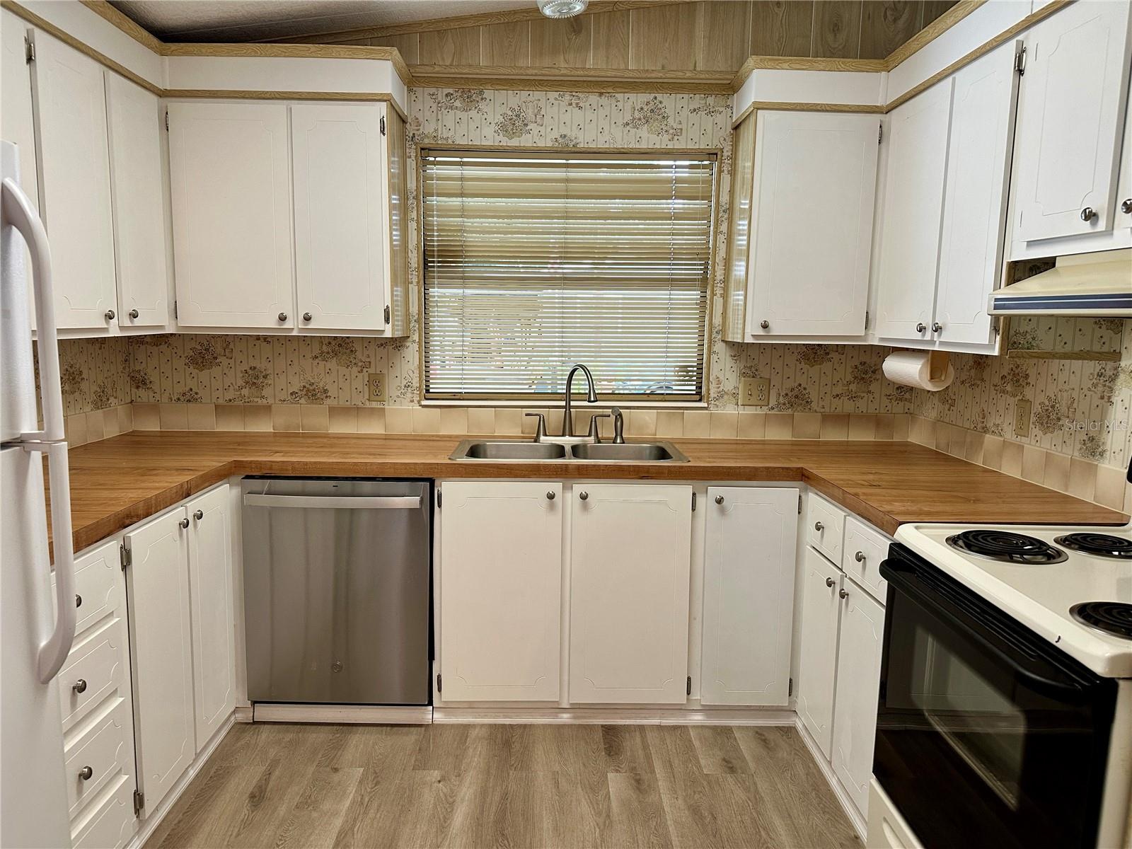322 BASS CT