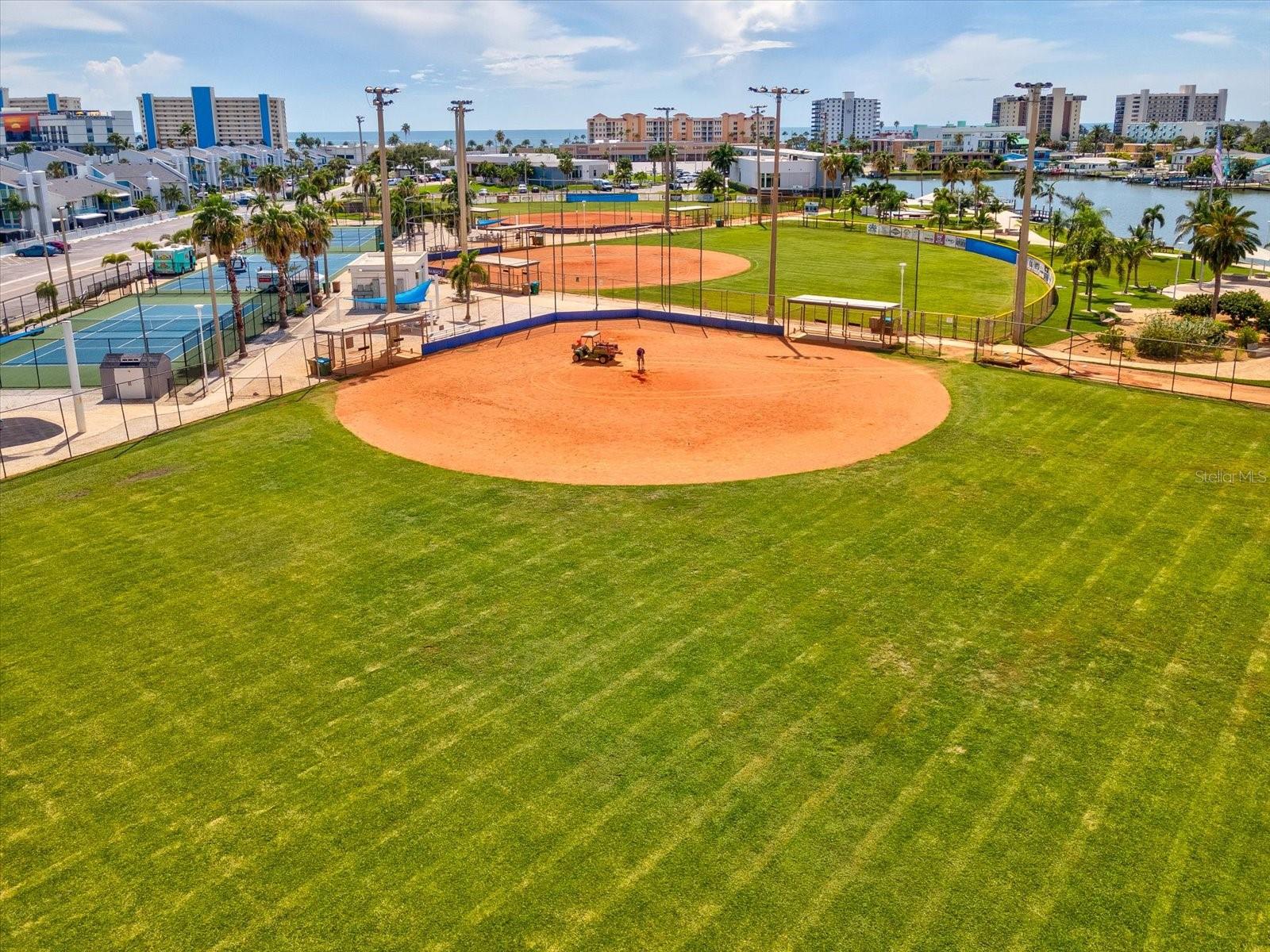 15000 GULF BLVD #807