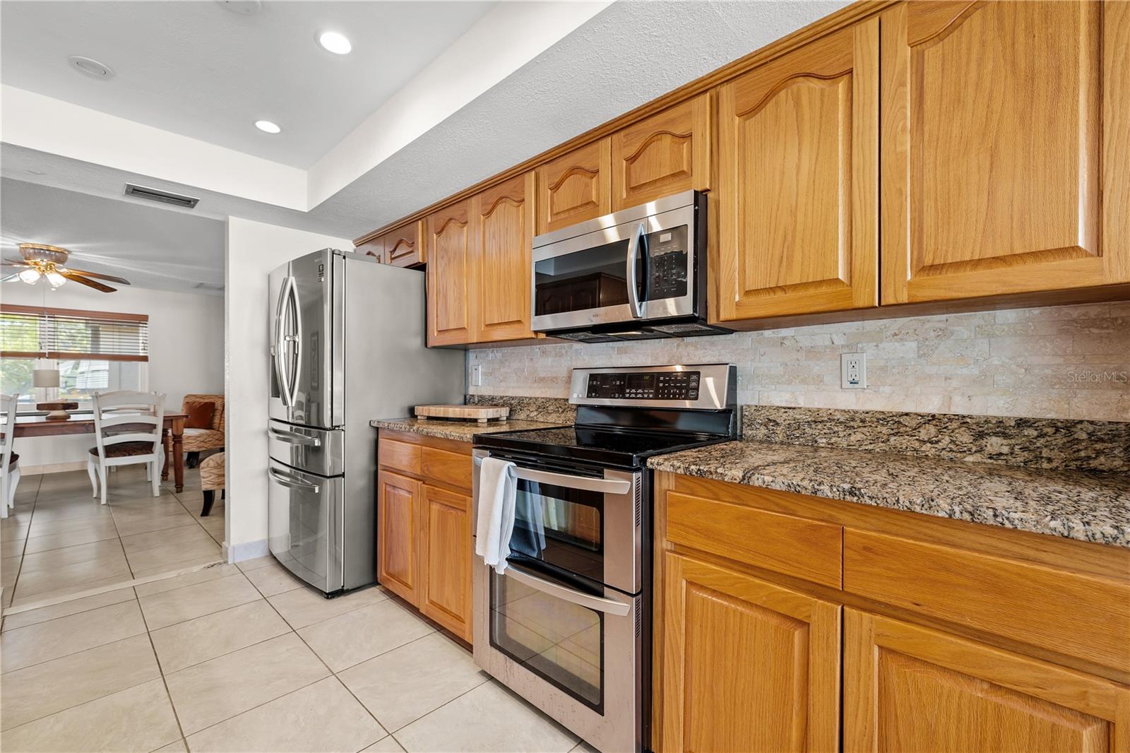390 MERAVAN CT