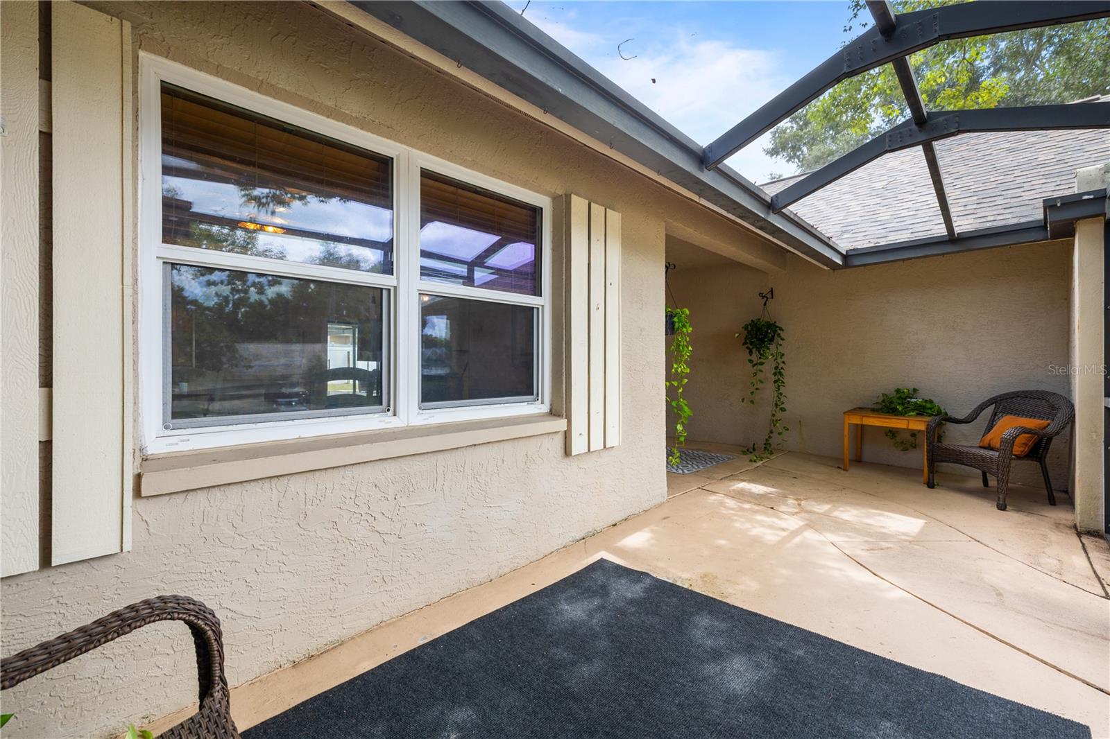 390 MERAVAN CT