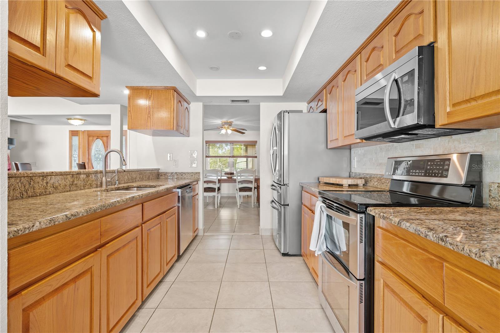 390 MERAVAN CT