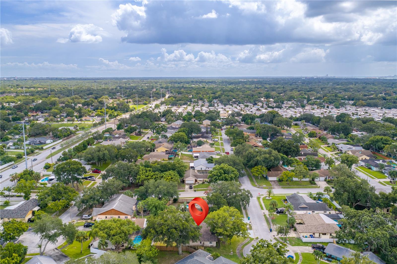 390 MERAVAN CT