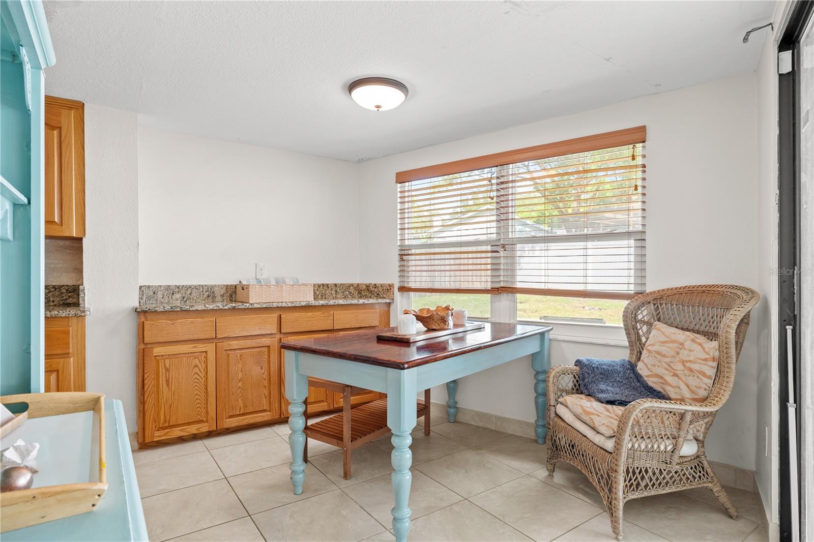 390 MERAVAN CT