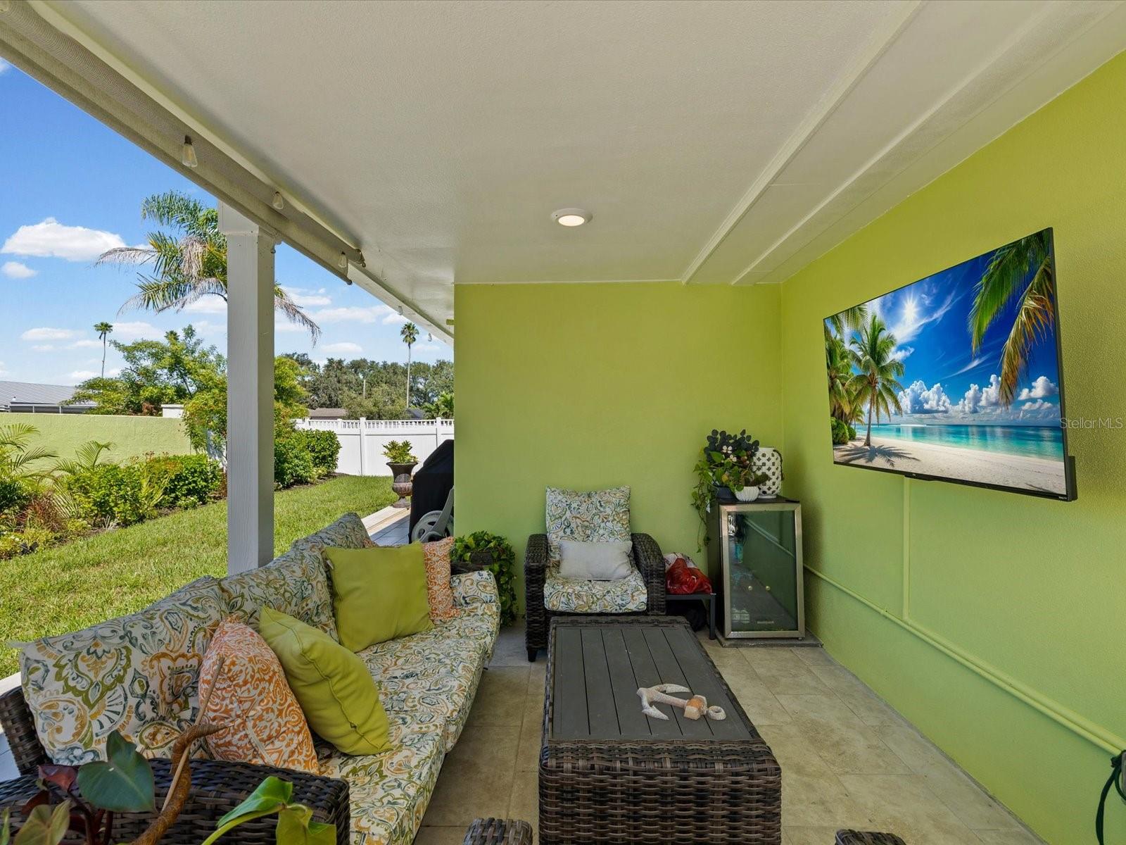 1316 GOLF VIEW DR