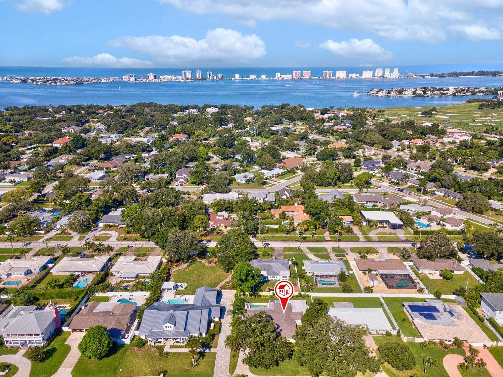 1316 GOLF VIEW DR