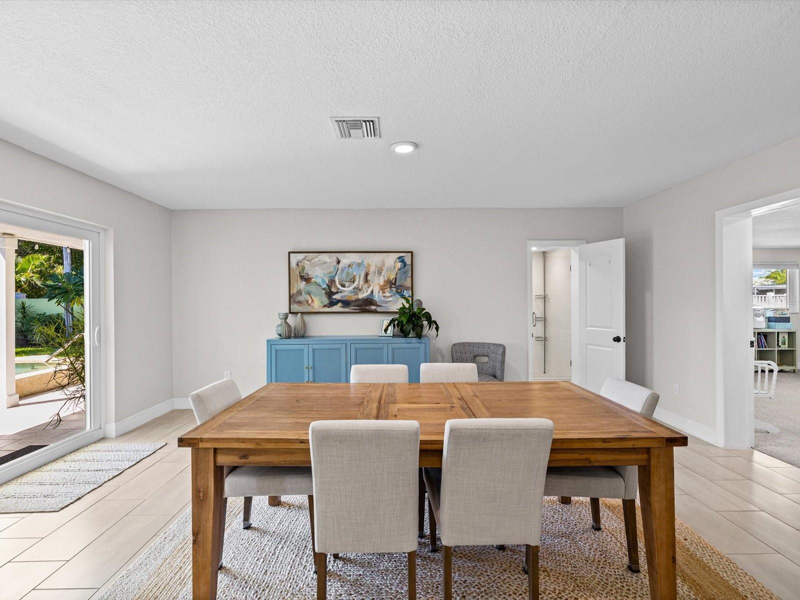 1316 GOLF VIEW DR