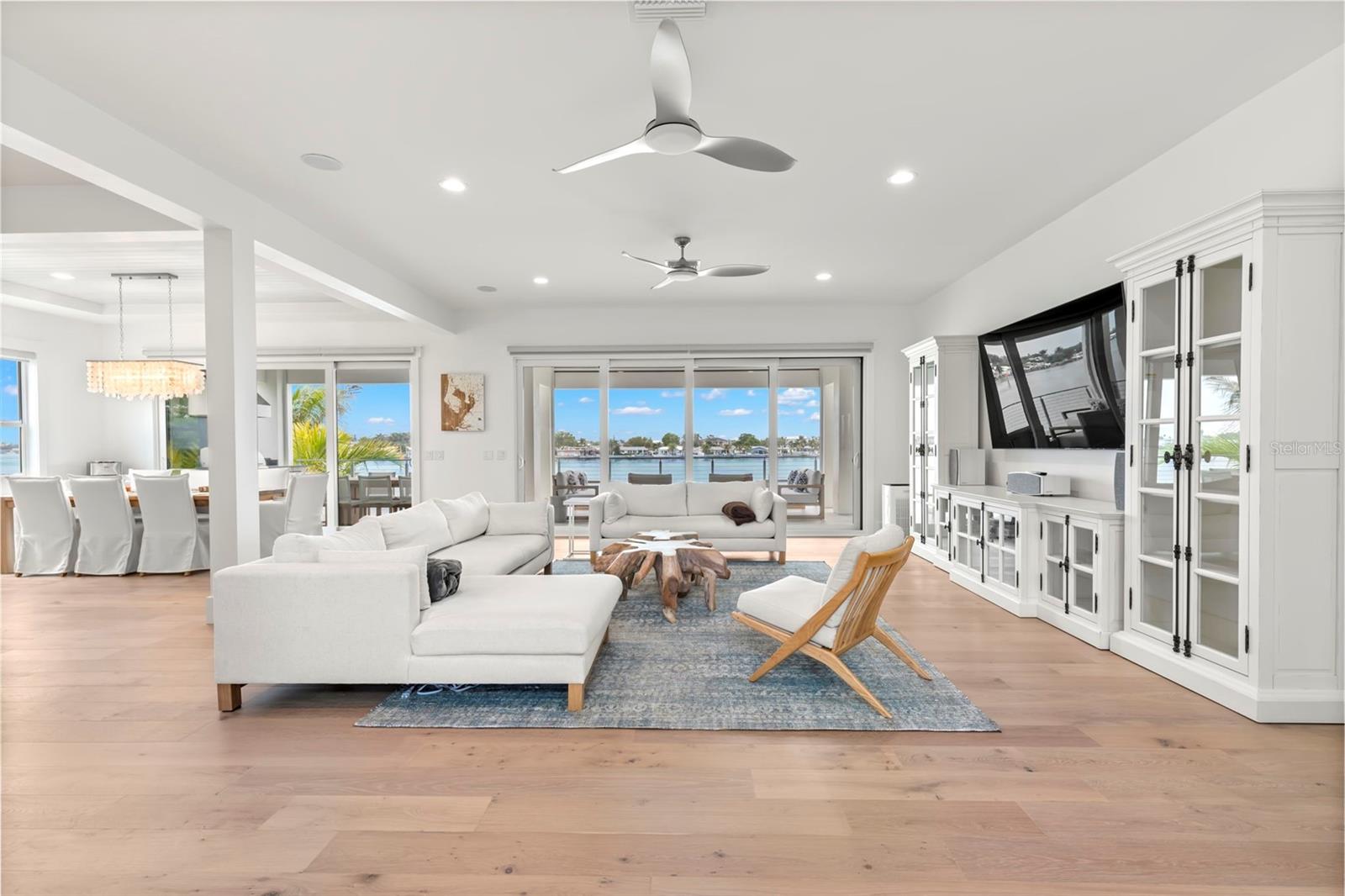 4598 HARBOR HILLS DR