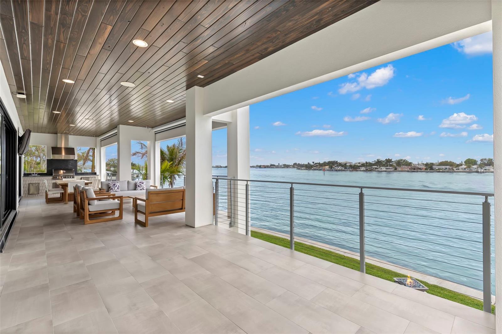 4598 HARBOR HILLS DR