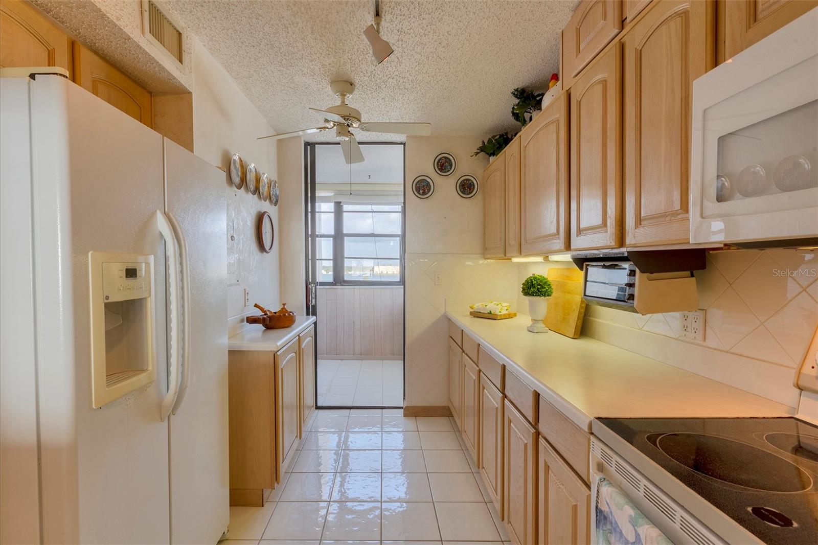 15462 GULF BLVD #901