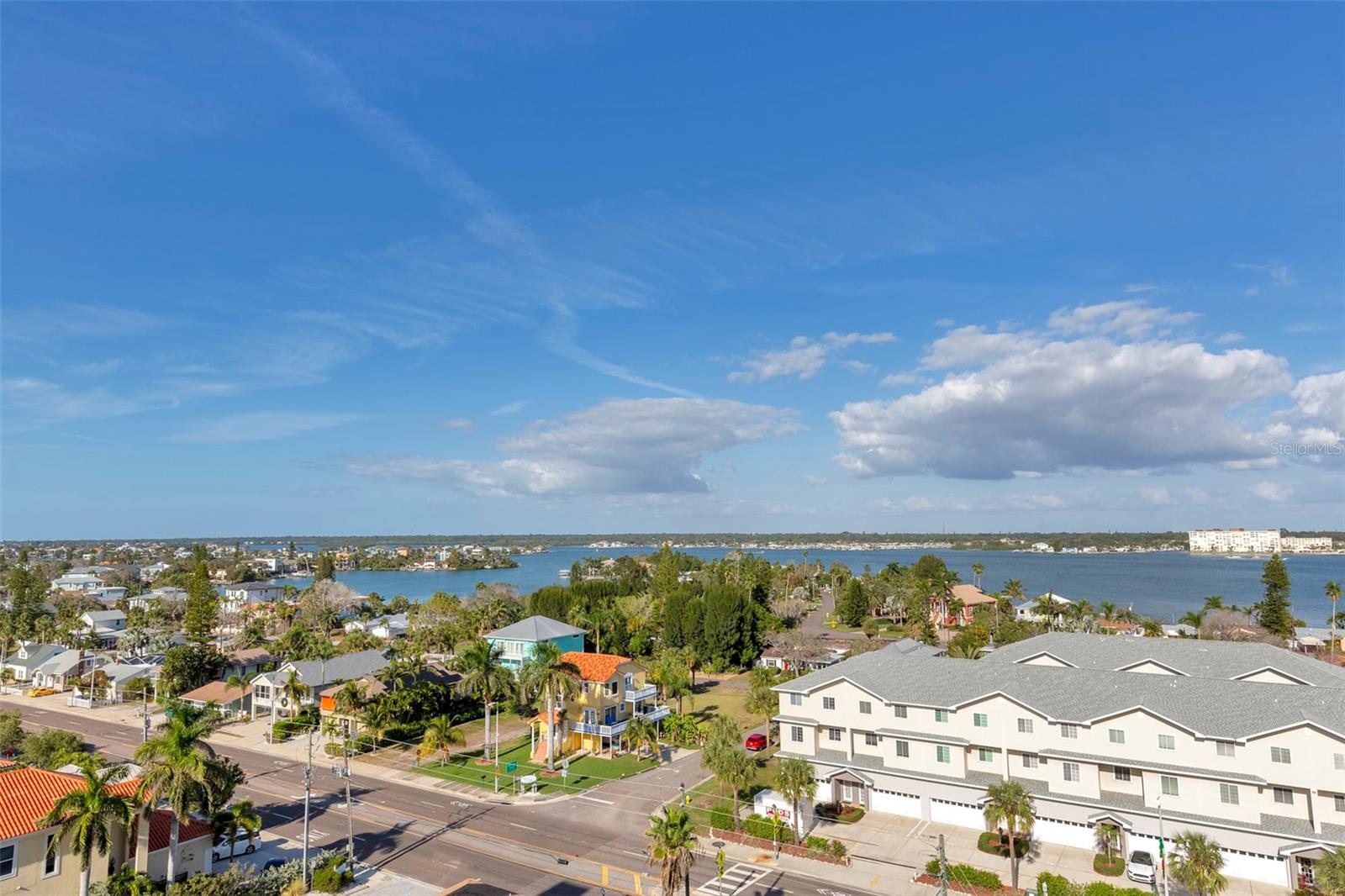 15462 GULF BLVD #901