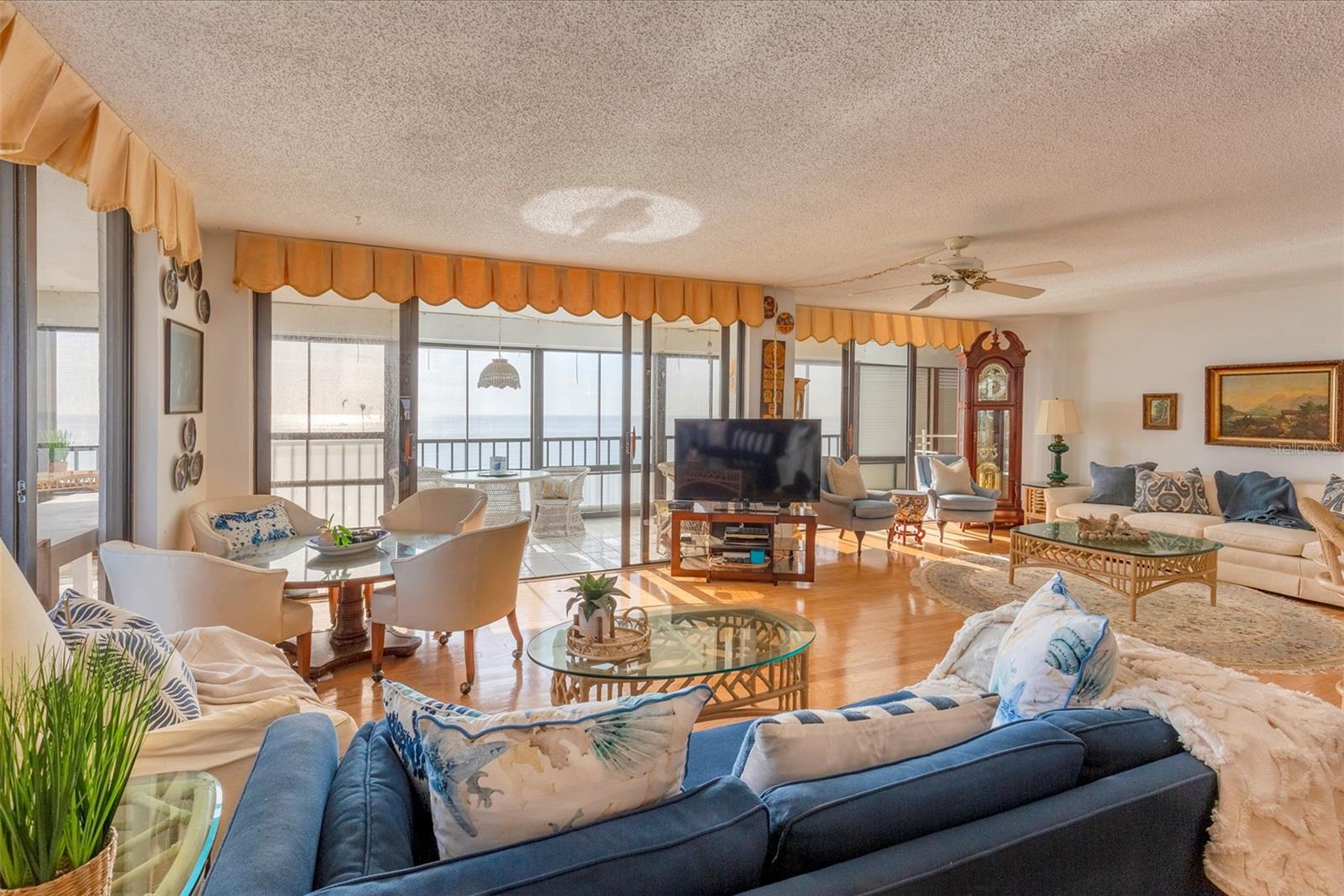 15462 GULF BLVD #901